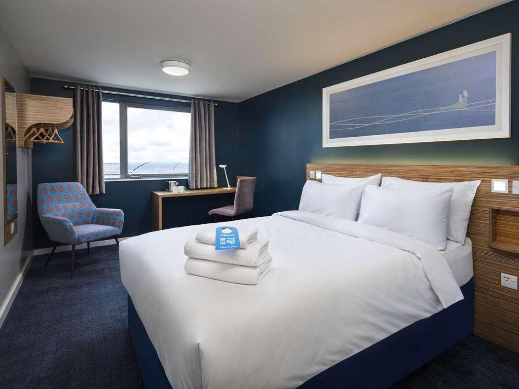 Travelodge London Covent Garden Номер фото